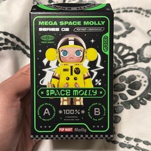 Pop mart Space Molly Series 2 Blind Box Opened Banana 2017